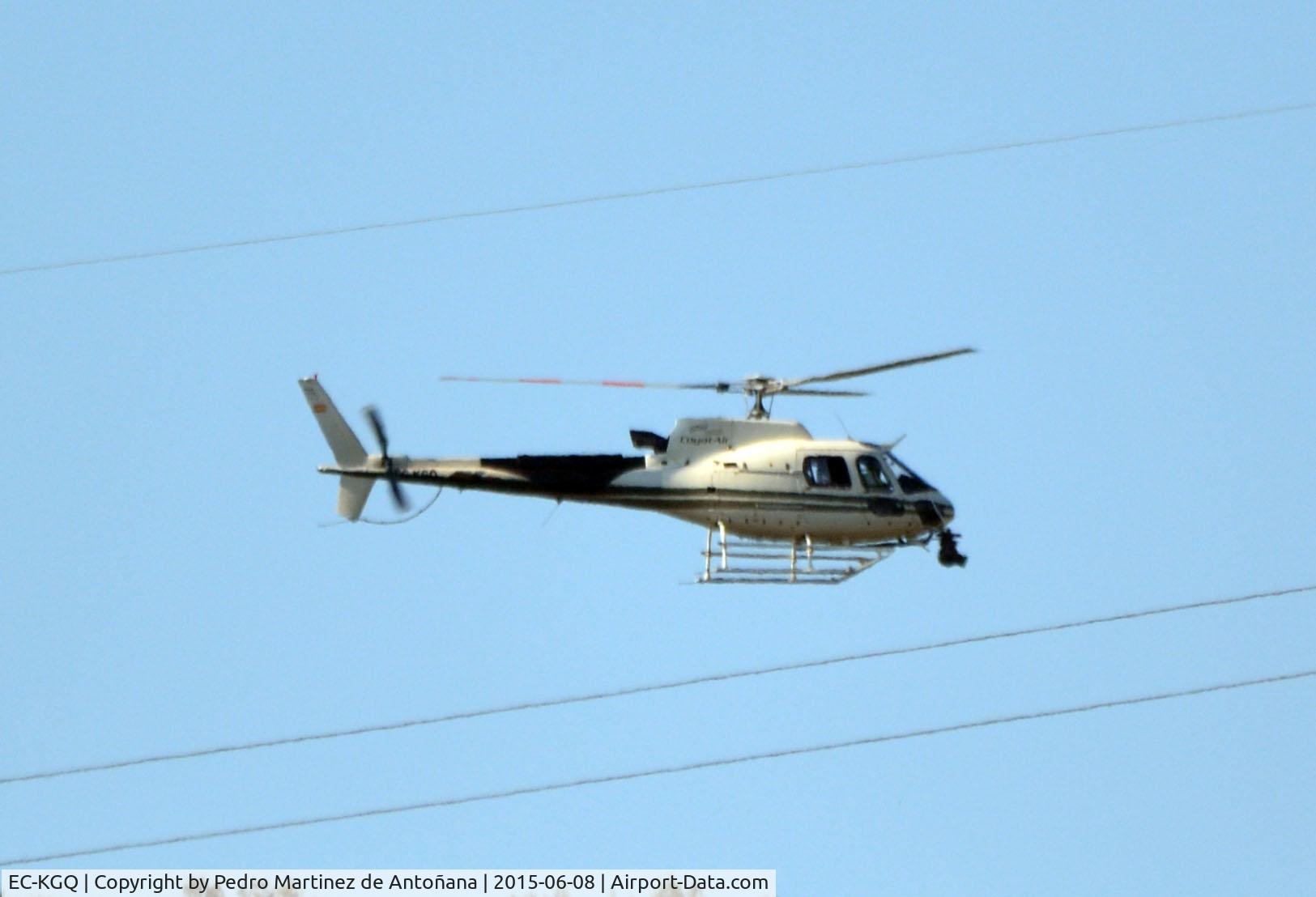 EC-KGQ, Eurocopter AS-350B-3 Ecureuil Ecureuil C/N 4253, Barcelona - España