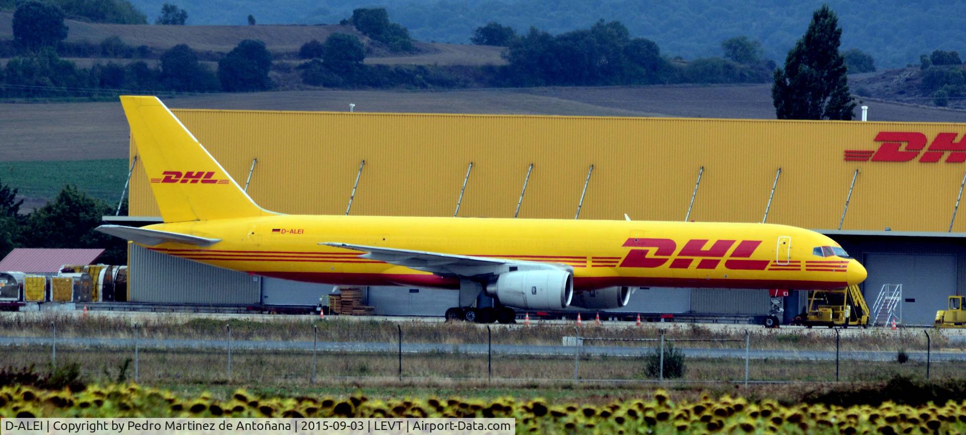 D-ALEI, 1986 Boeing 757-236/SF C/N 23493, Foronda Vitoria-Gasteiz  - España