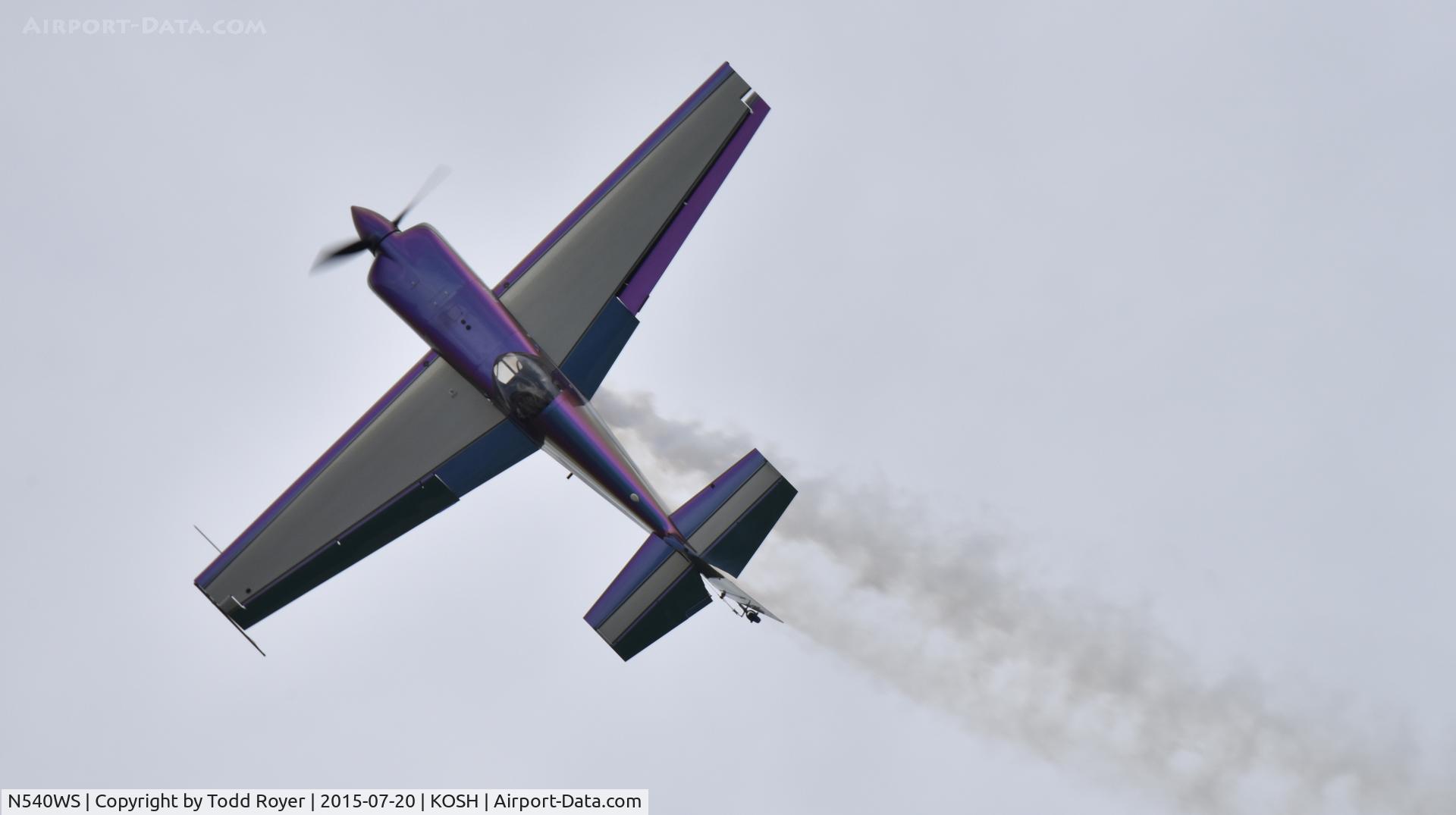 N540WS, 2002 Zivko Edge 540 C/N 0032, Airventure 2015