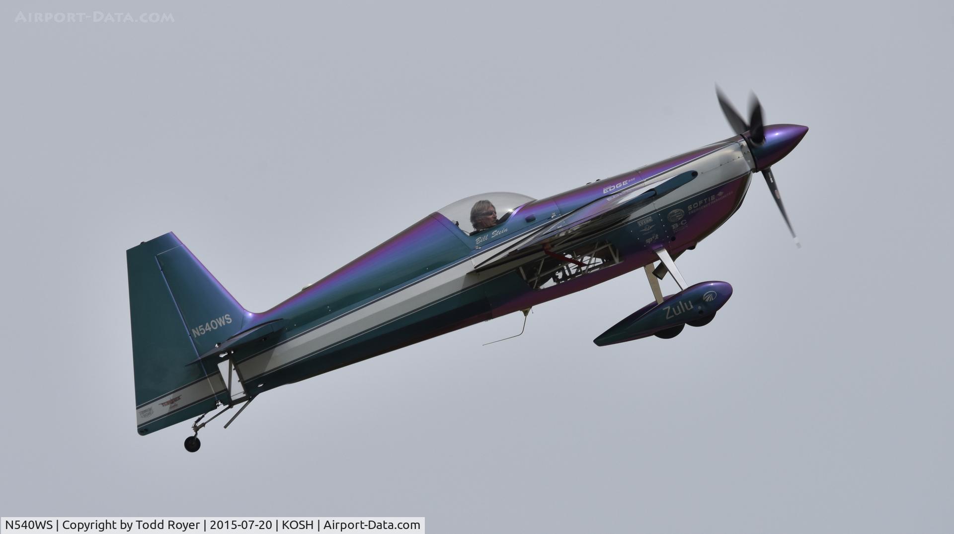 N540WS, 2002 Zivko Edge 540 C/N 0032, Airventure 2015