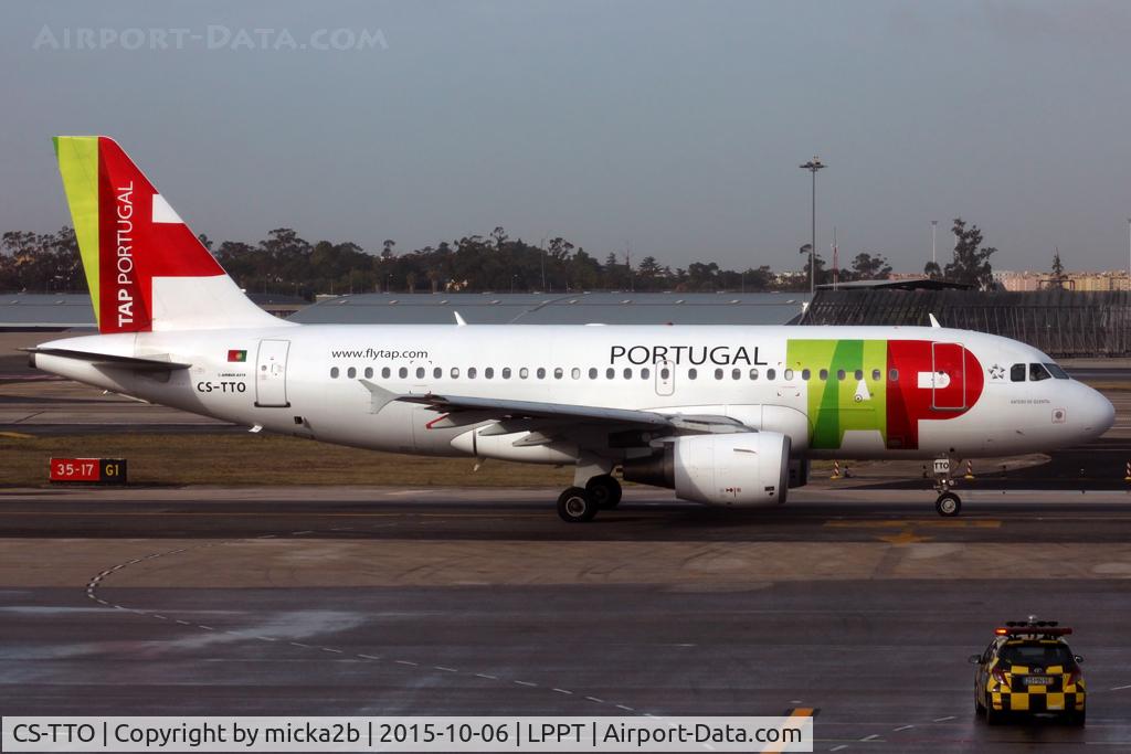 CS-TTO, 1999 Airbus A319-111 C/N 1127, Taxiing