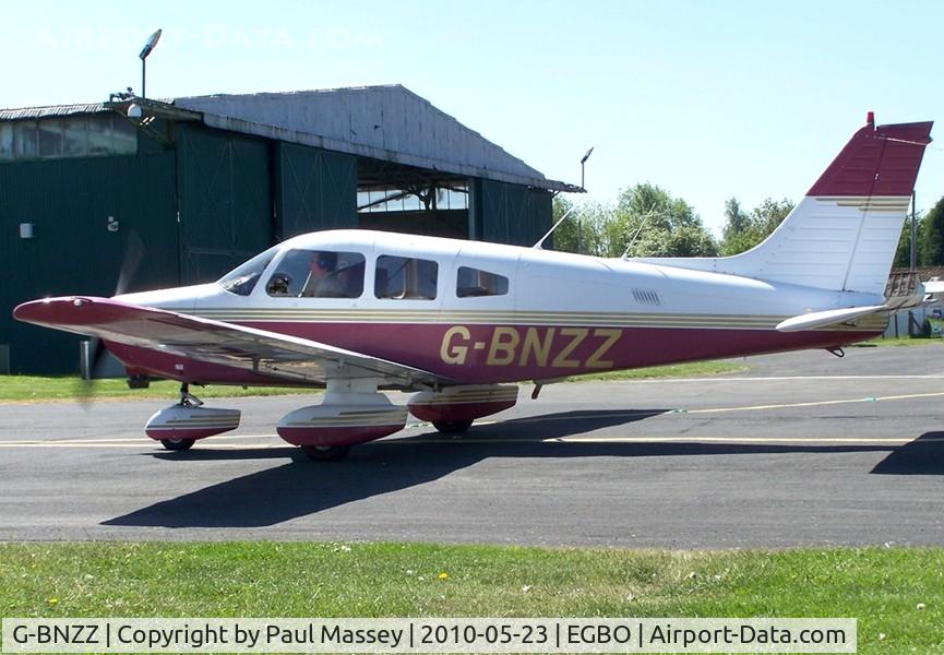 G-BNZZ, 1982 Piper PA-28-161 Cherokee Warrior II C/N 28-8216184, EX:-N8253Z. South Warwickshire Flying School.