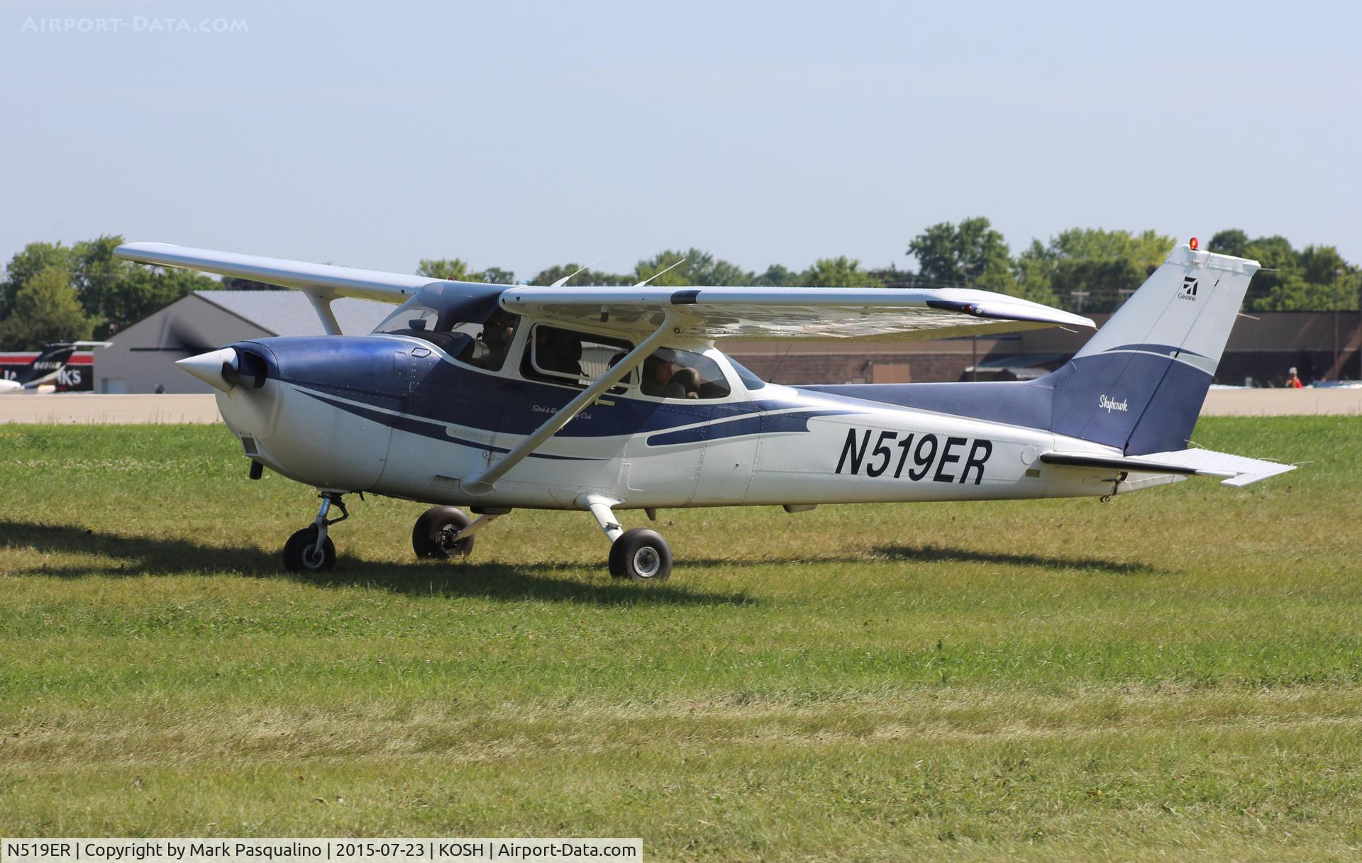 N519ER, 2002 Cessna 172S C/N 172S9107, Cessna 172S