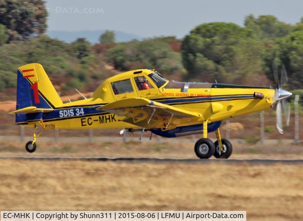 EC-MHK, Air Tractor AT-802 C/N 802-0608, Taking off...