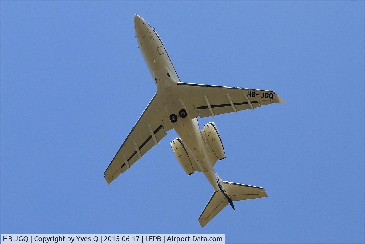 HB-JGQ, 2008 Bombardier Challenger 300 (BD-100-1A10) C/N 20237, Bombardier BD 100-1A10 Challenger 300, Take off rwy 25, Paris-Le Bourget airport (LFPB-LBG)