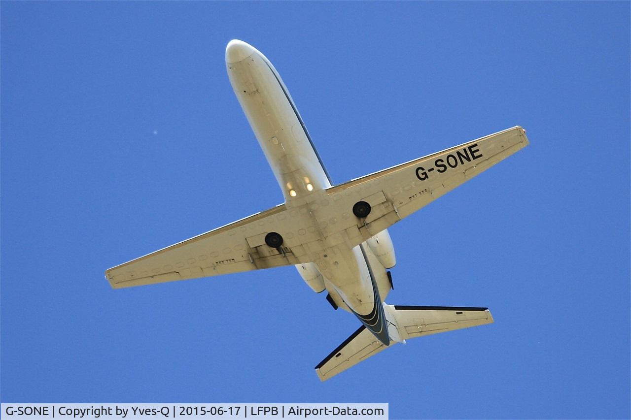 G-SONE, 2001 Cessna 525A CitationJet CJ2 C/N 525A-0031, Cessna 525A CitationJet CJ2, Take off rwy 25, Paris-Le Bourget airport (LFPB-LBG)