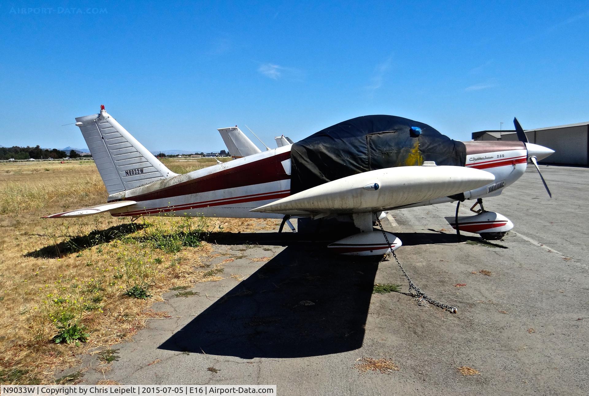 N9033W, 1965 Piper PA-28-235 C/N 28-10625, Locally-based 1965 Piper PA-28-235 sitting on the ramp at South County Airport, San Martin, CA. Clearly it's been sitting for quite some time.