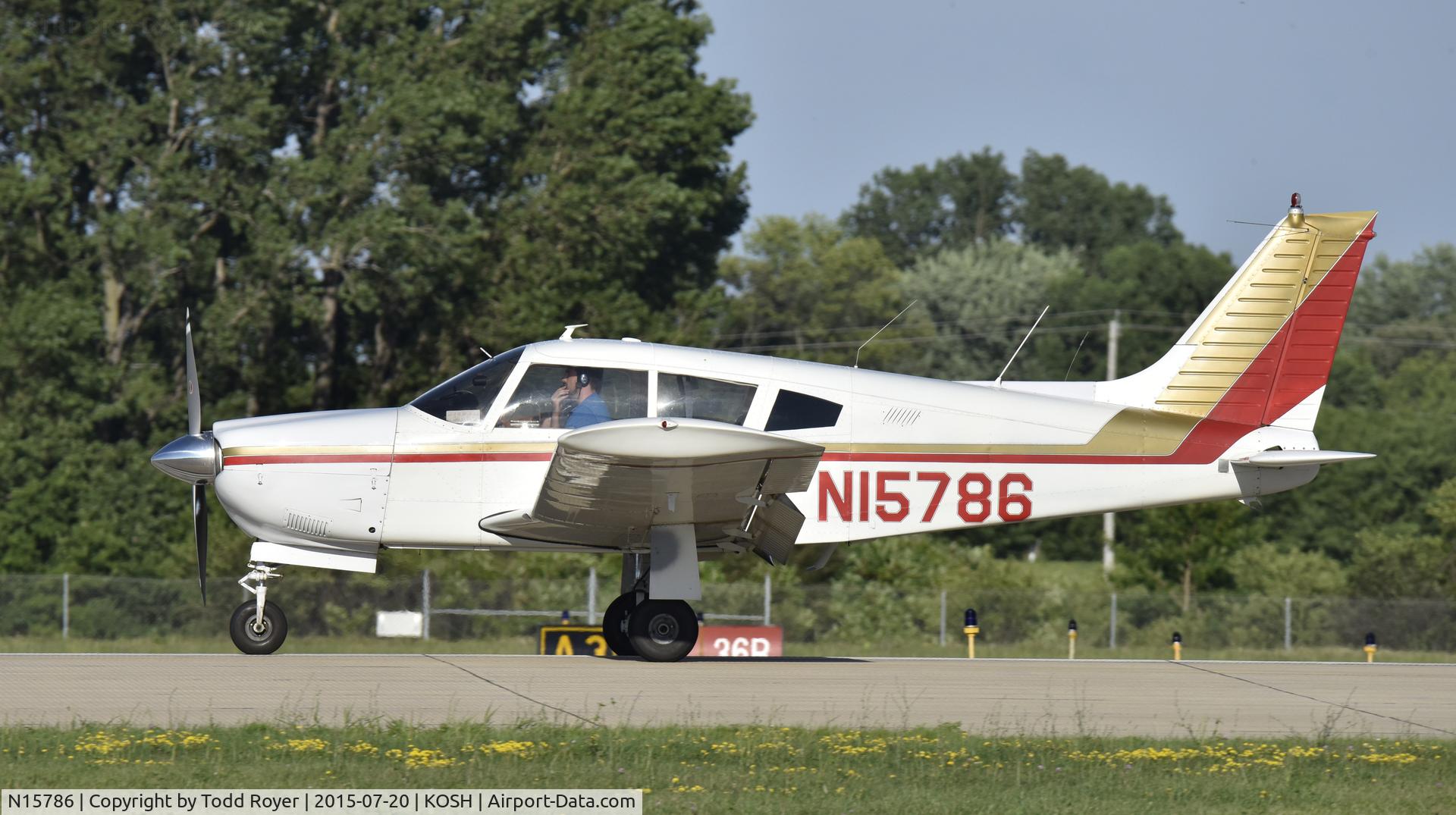 N15786, 1972 Piper PA-28R-200 C/N 28R-7335092, Airventure 2015