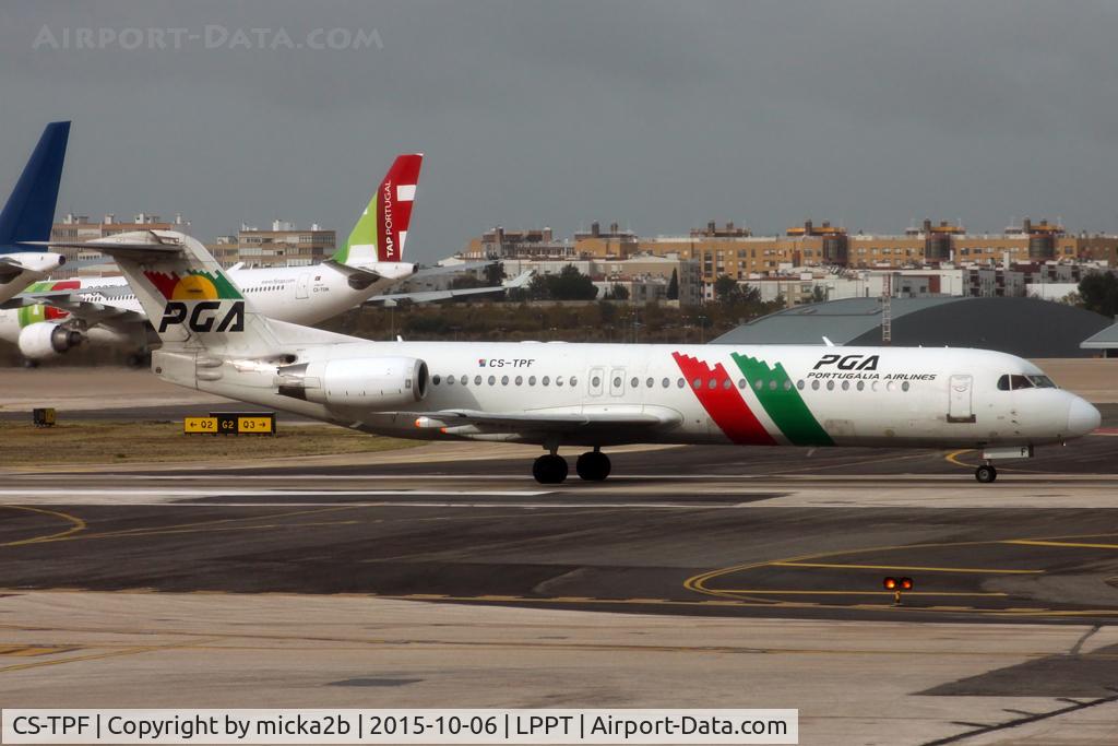 CS-TPF, 1999 Fokker 100 (F-28-0100) C/N 11258, Taxiing