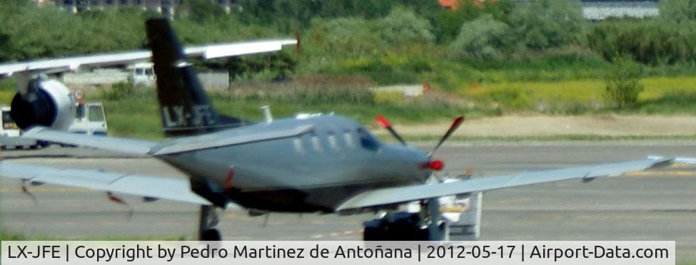 LX-JFE, 2001 Socata TBM-700 C/N 208, Pisa - Italia