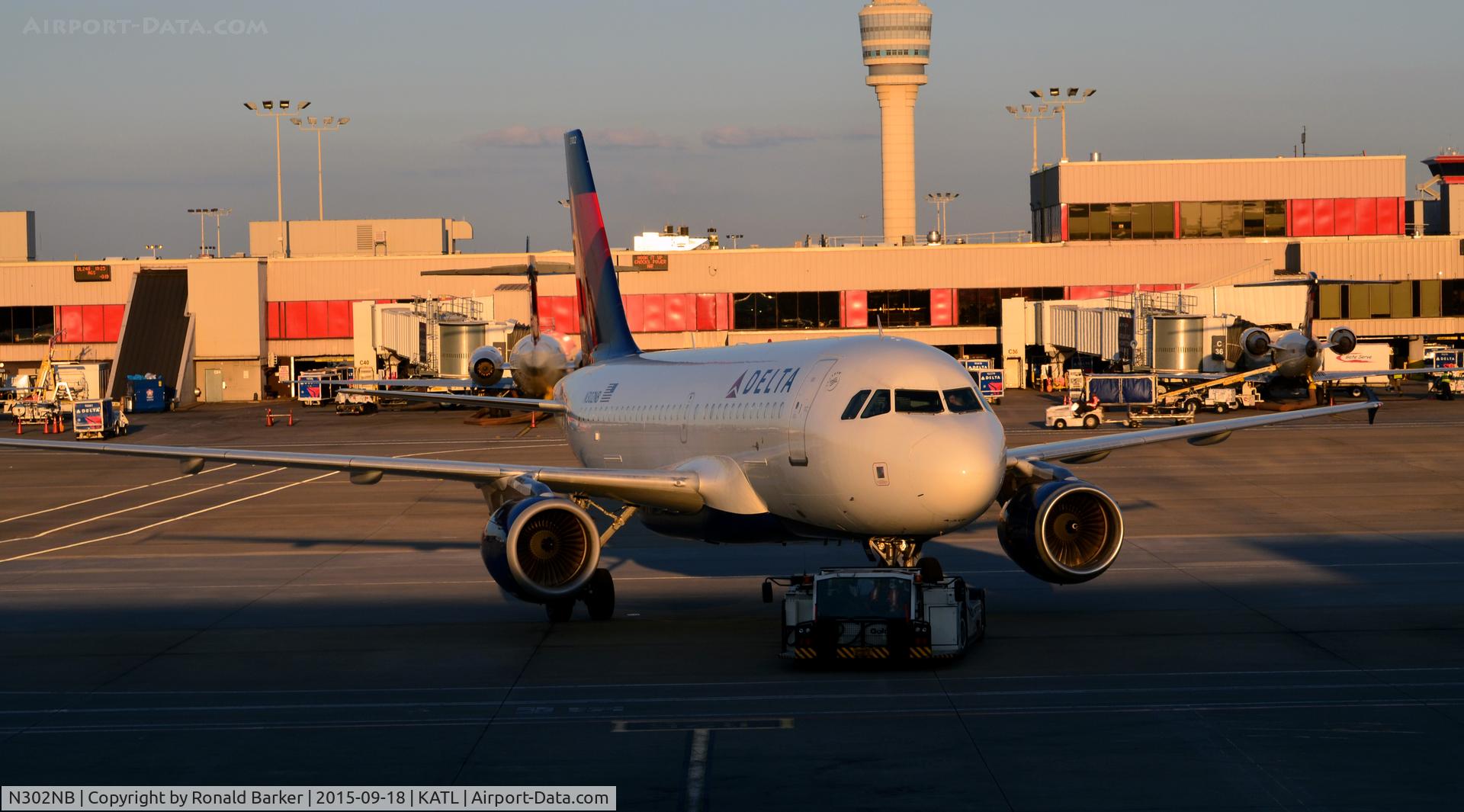 N302NB, 1999 Airbus A319-114 C/N 1062, Towed Atlanta