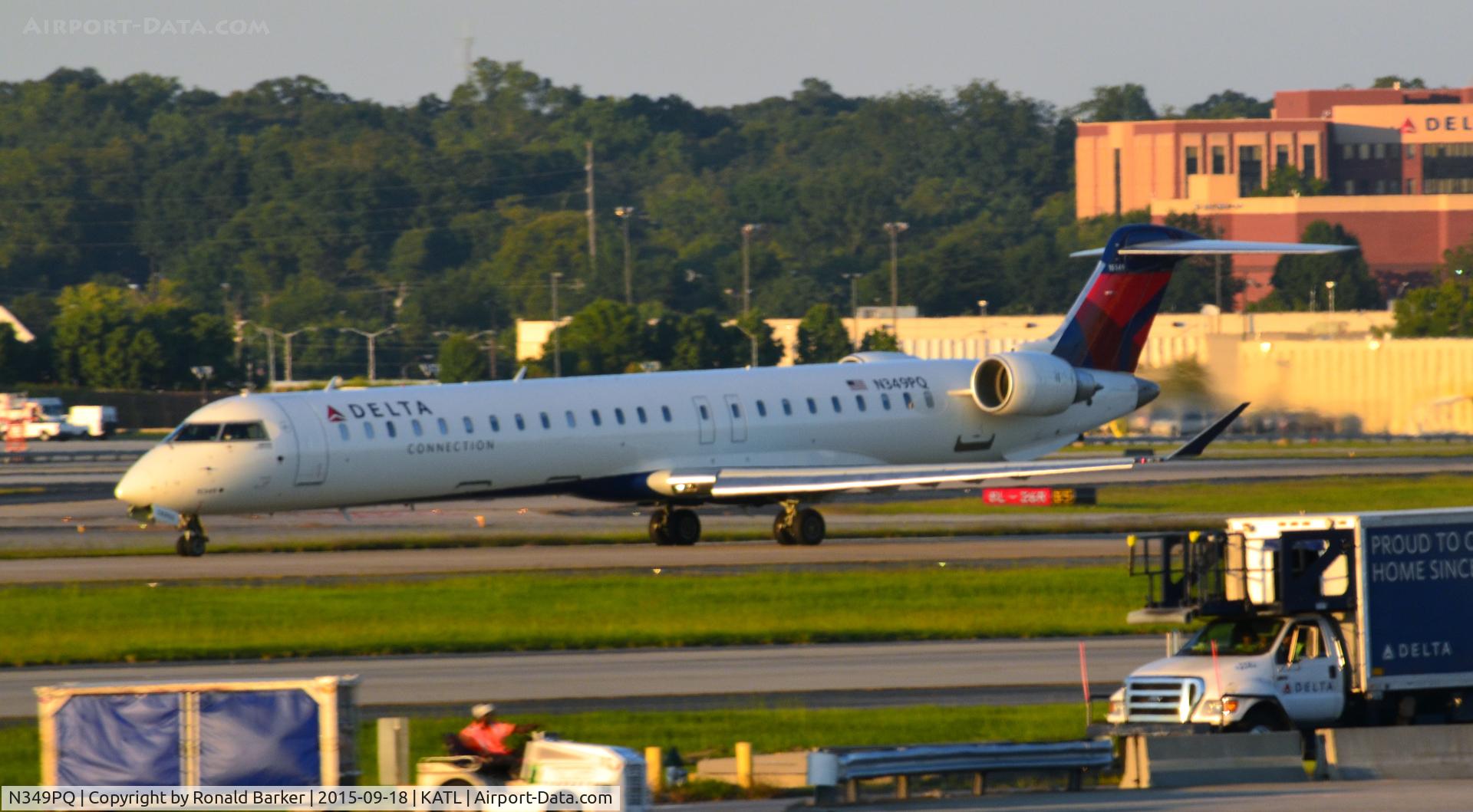 N349PQ, 2015 Bombardier CRJ-900ER (CL-600-2D24) C/N 15349, Taxi Atlanta