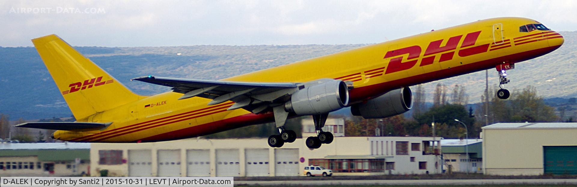 D-ALEK, 1986 Boeing 757-236/SF C/N 23533, Taking off to Leipzig/Halle (EDDP).