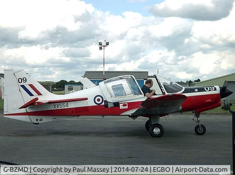 G-BZMD, 1973 Scottish Aviation Bulldog T.1 C/N BH120/247, Painted as R.A.F. XX554 code 09.