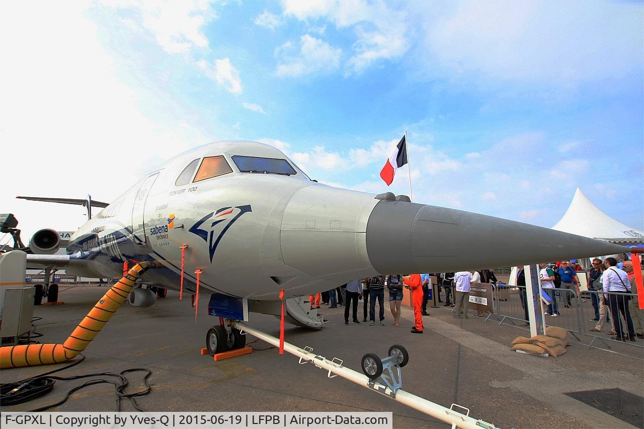 F-GPXL, 1990 Fokker 100 (F-28-0100) C/N 11290, Fokker 100 (F-28-0100), Static display, Paris-Le Bourget airport (LFPB-LBG) Air show 2015