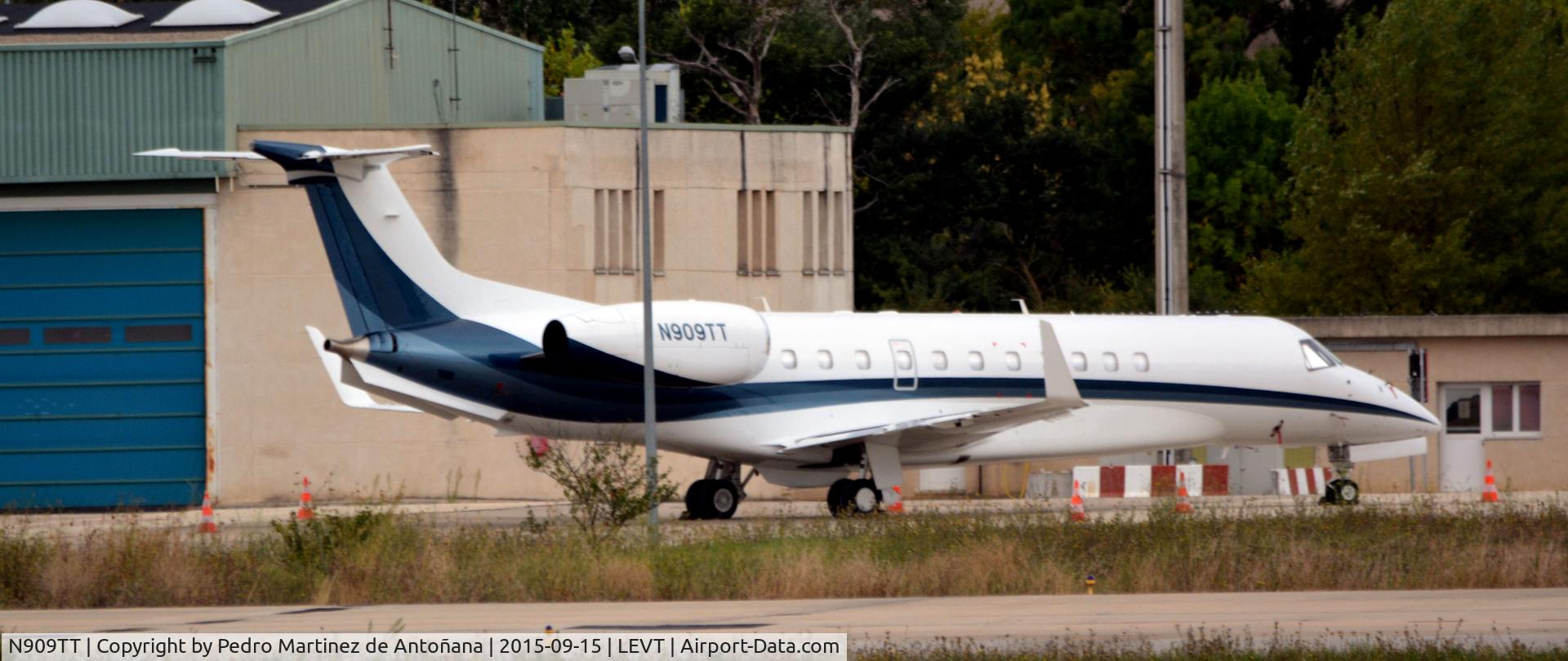 N909TT, 2008 Embraer EMB-135BJ Legacy C/N 14501044, Foronda Vitoria-Gasteiz  - España