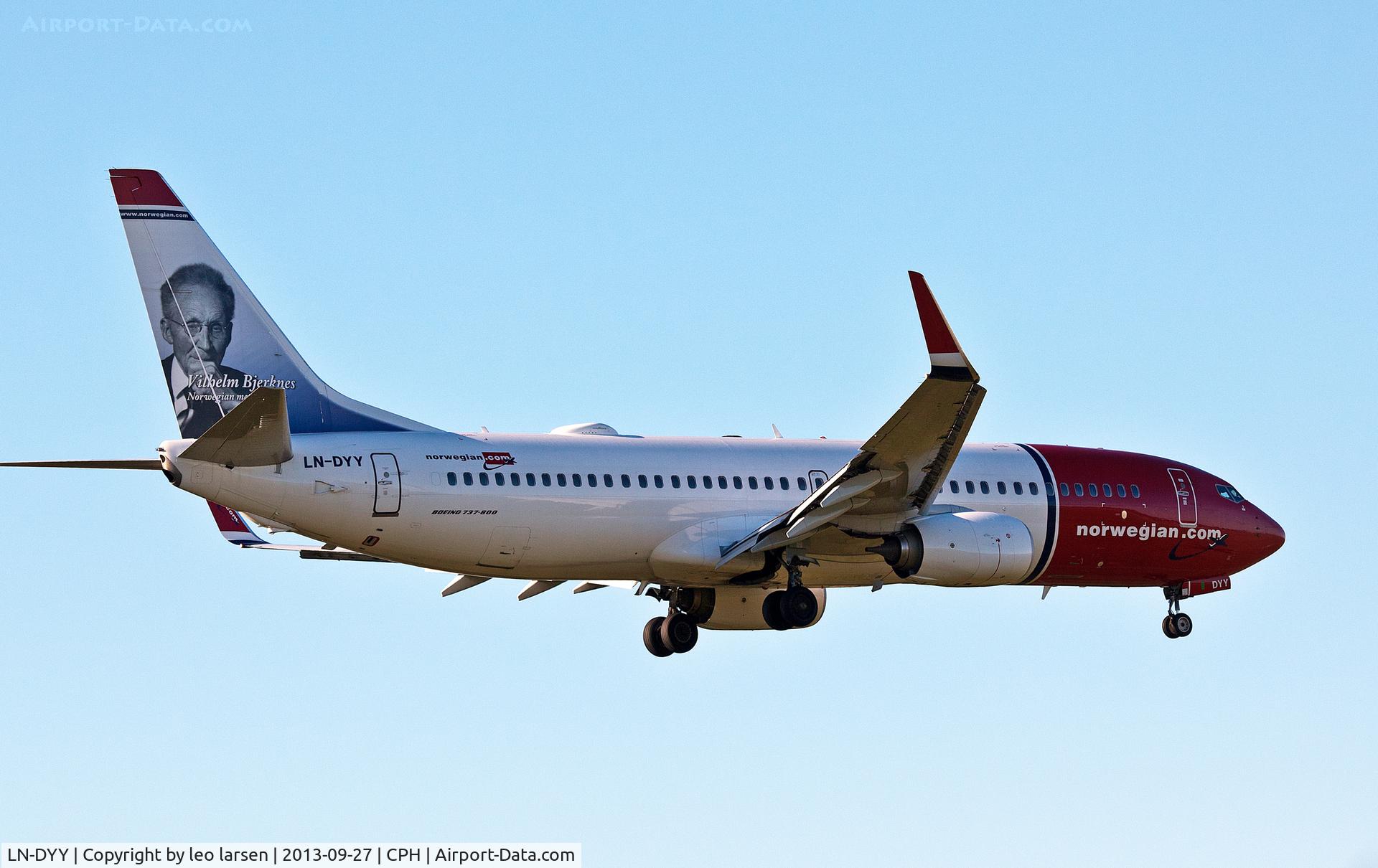 LN-DYY, 2012 Boeing 737-8JP C/N 39012, Copenhagen 27.9.13