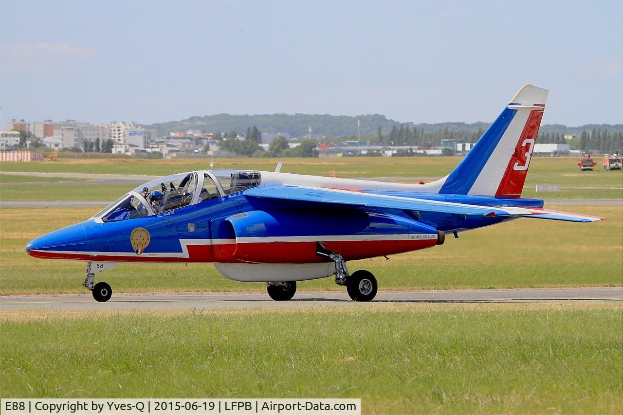 E88, Dassault-Dornier Alpha Jet E C/N E88, Dassault-Dornier Alpha Jet E (F-TELL), Athos 03 of Patrouille de France 2015, Paris-Le Bourget (LFPB-LBG) Air show 2015