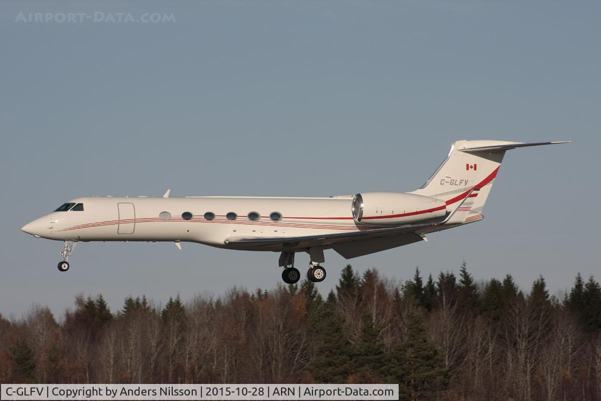 C-GLFV, 2002 Gulfstream Aerospace G-V C/N 692, Arriving from Bombay, India.