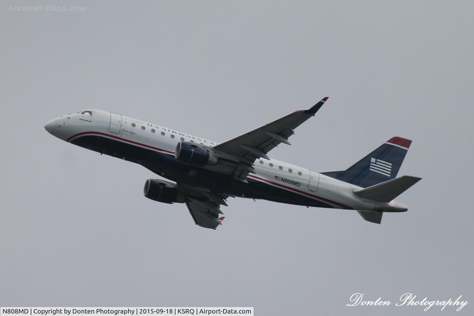 N808MD, 2004 Embraer 170SU (ERJ-170-100SU) C/N 17000021, American Flight 4493 operated by Republic (N808MD) departs Sarasota-Bradenton International Airport enroute to Reagan National Airport