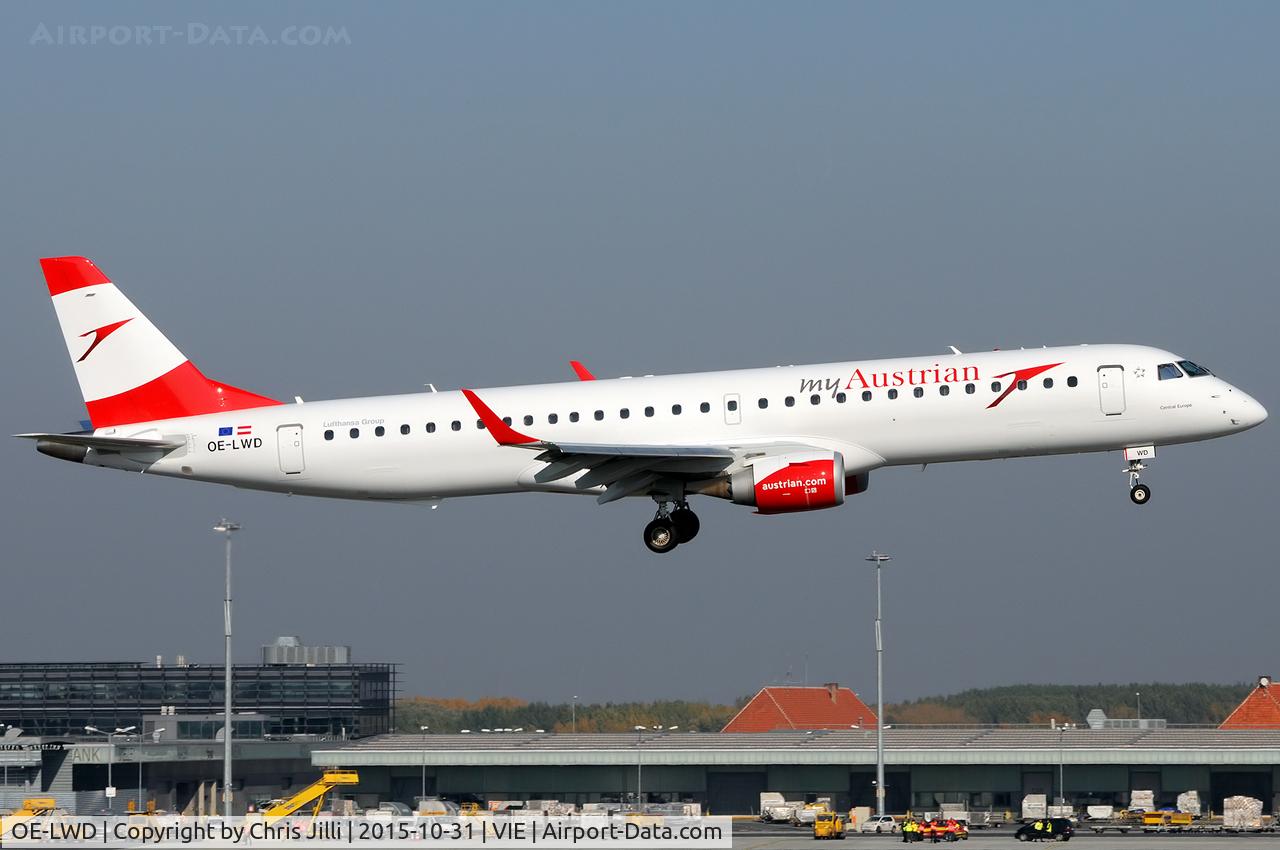 OE-LWD, 2011 Embraer 195LR (ERJ-190-200LR) C/N 19000411, Austrian Airlines