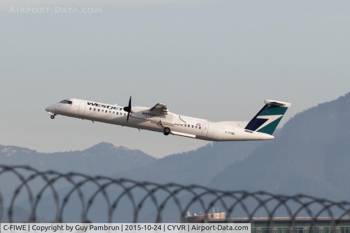 C-FIWE, 2014 De Havilland Canada DHC-8-402Q Dash 8 C/N 4466, Taken from the float plane base at CYVR