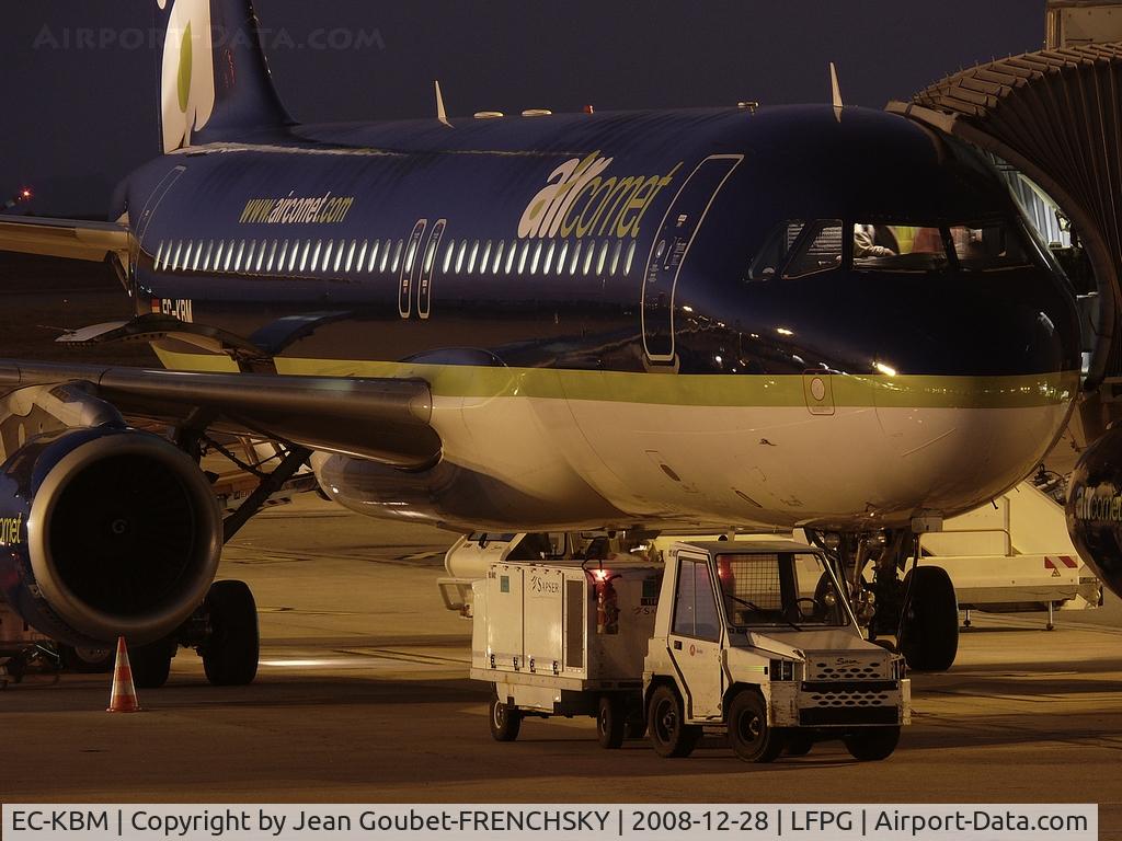EC-KBM, 1992 Airbus A320-211 C/N 426, Air Comet at CDG T1