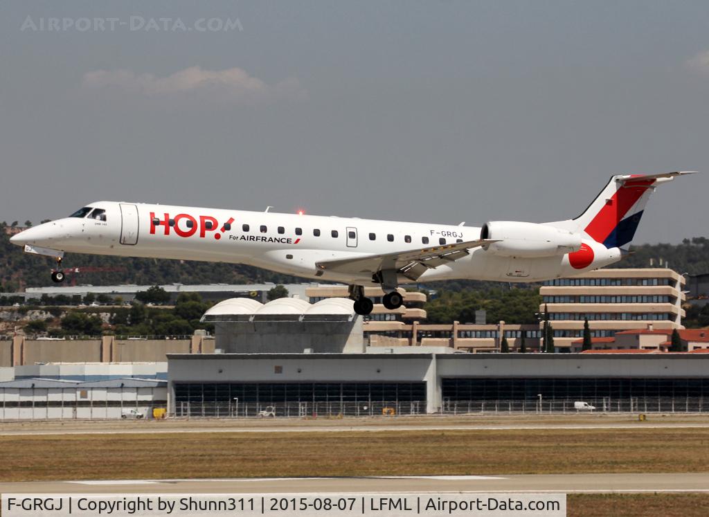F-GRGJ, 1999 Embraer EMB-145EU (ERJ-145EU) C/N 145297, Landing rwy 31L