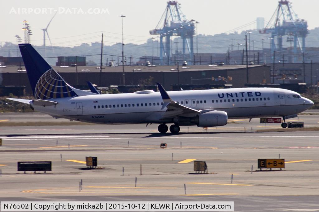 N76502, 2006 Boeing 737-824 C/N 31603, Take off