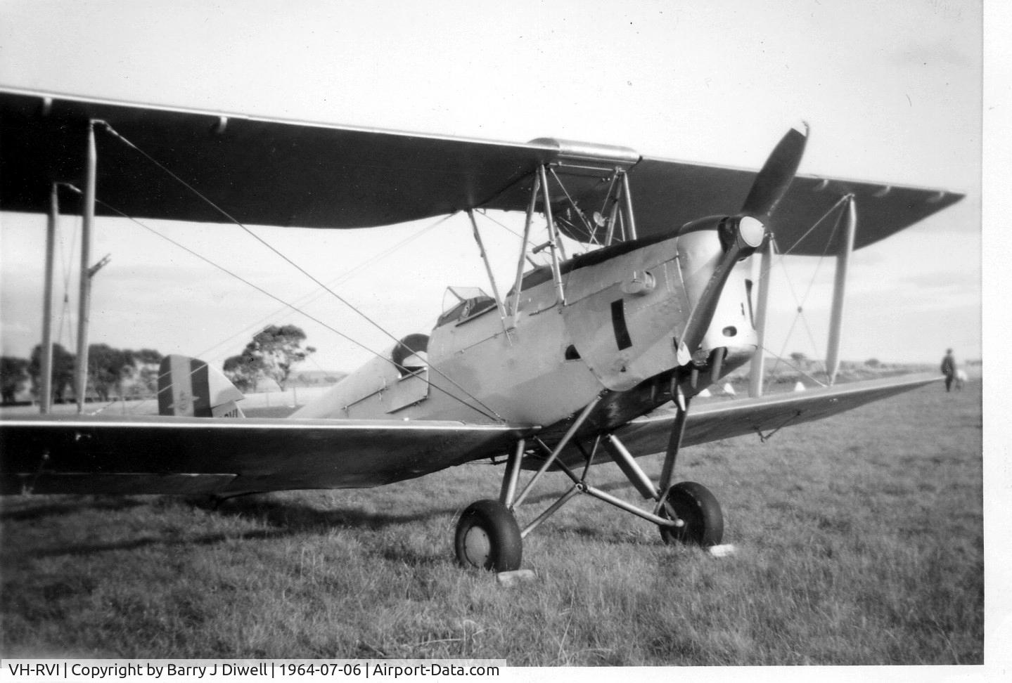 VH-RVI, 1942 De Havilland Australia DH-82A Tiger Moth C/N DHA134, Bacchus Marsh airfield during a Royal Victorian Aero Club field day.