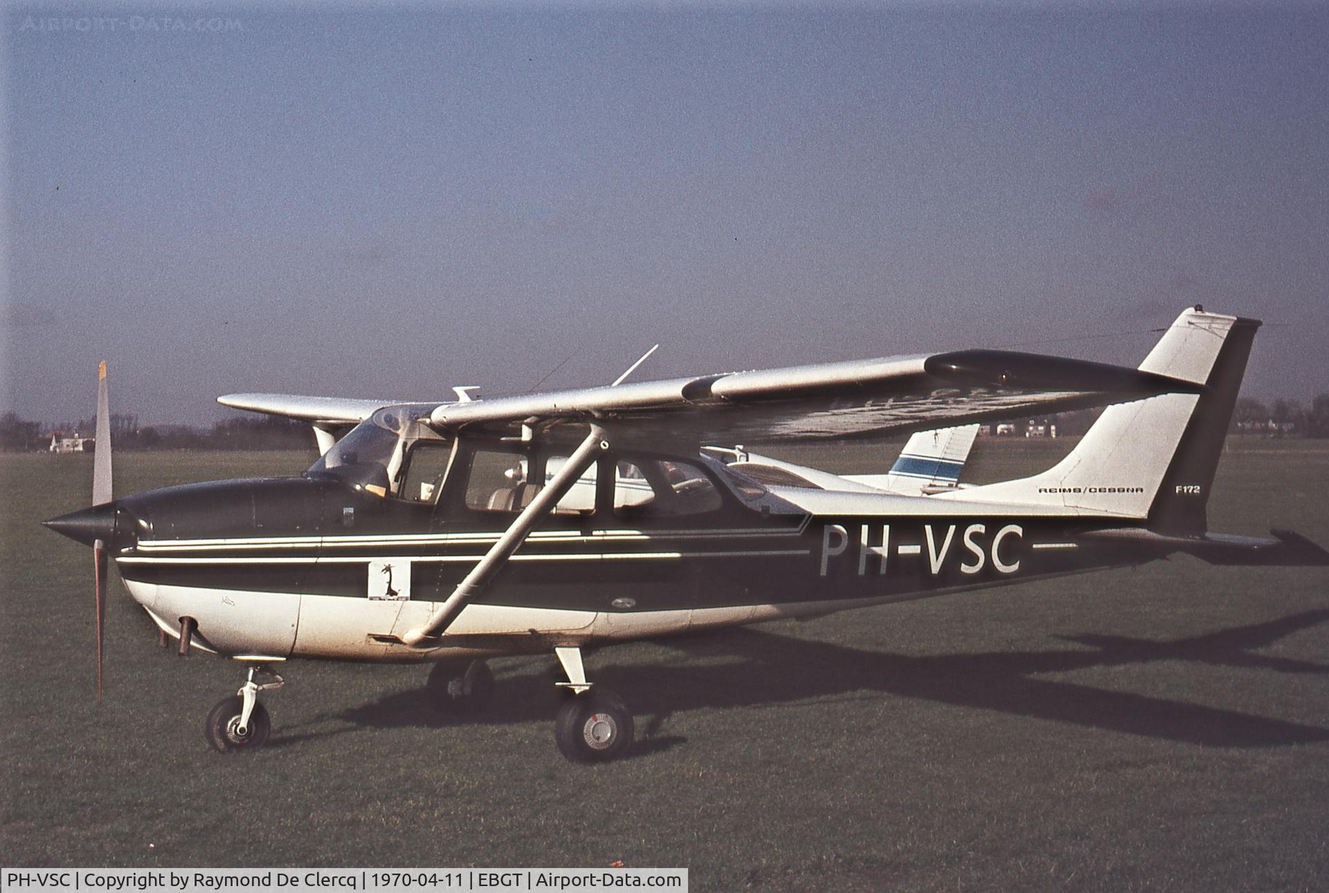 PH-VSC, 1970 Reims F172H Skyhawk C/N 0700, Ghent airfield on 1970-04-11.