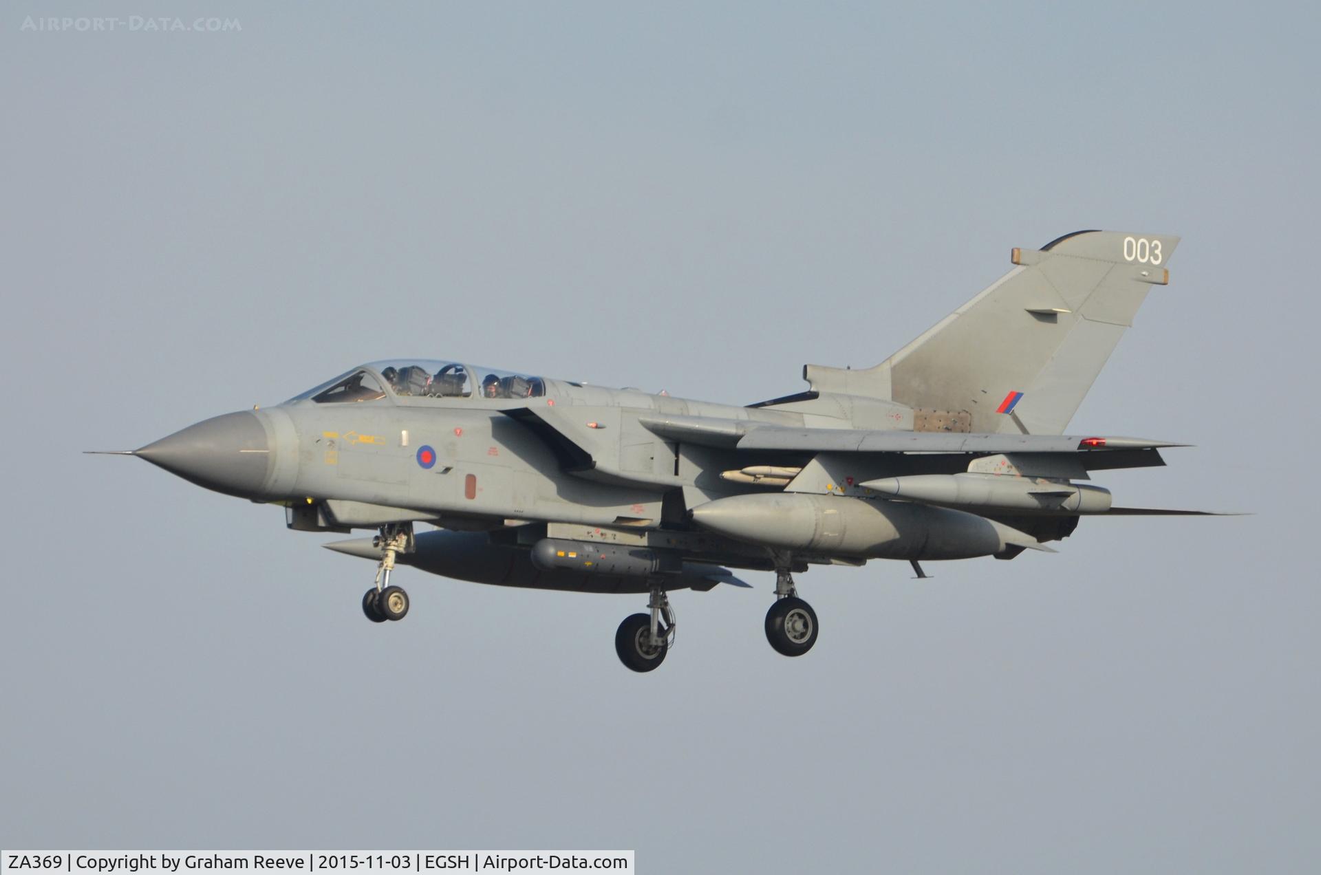 ZA369, 1982 Panavia Tornado GR.4A C/N 166/BS051/3083, On approach to Norwich.