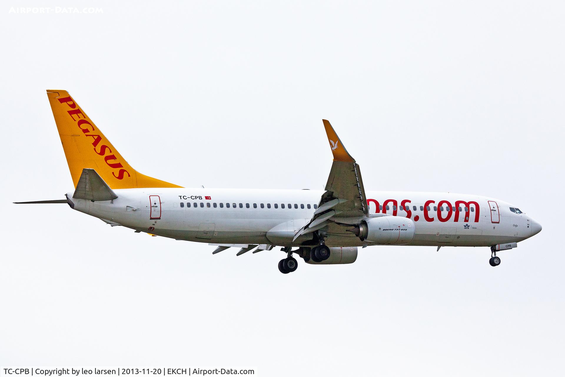 TC-CPB, 2012 Boeing 737-82R C/N 38177, Copenhagen 20.11.13