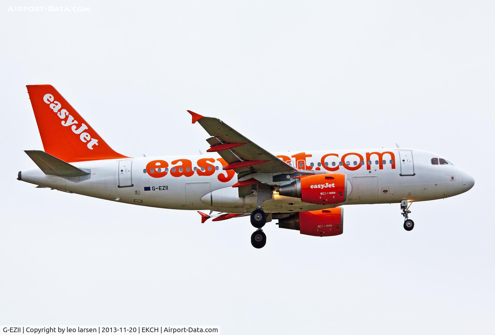 G-EZII, 2005 Airbus A319-111 C/N 2471, Copenhagen 20.11.13