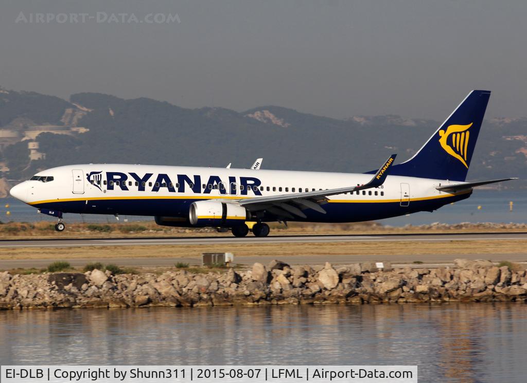 EI-DLB, 2005 Boeing 737-8AS C/N 33584, Landing rwy 13L