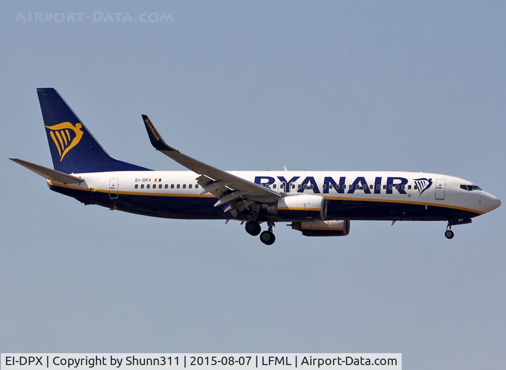 EI-DPX, 2007 Boeing 737-8AS C/N 35553, Landing rwy 31L