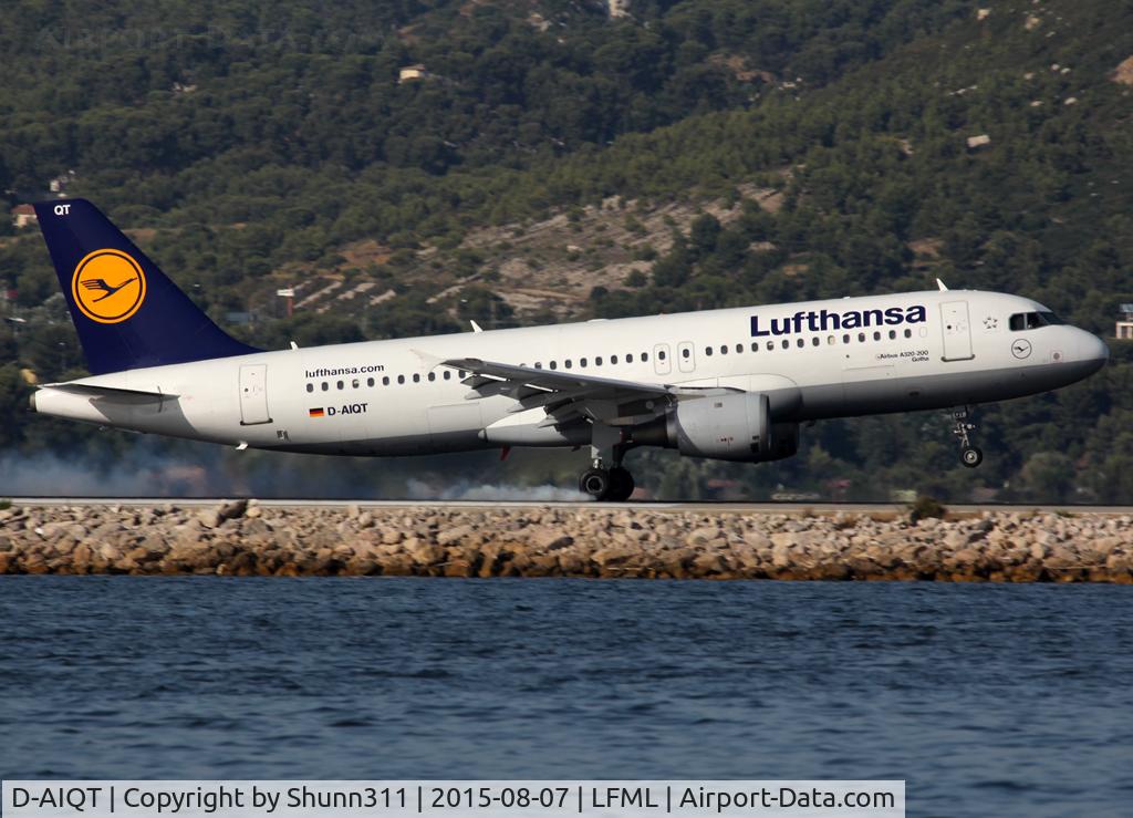 D-AIQT, 2000 Airbus A320-211 C/N 1337, Landing rwy 13L