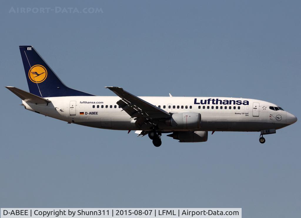D-ABEE, 1991 Boeing 737-330 C/N 25216, Landing rwy 31L