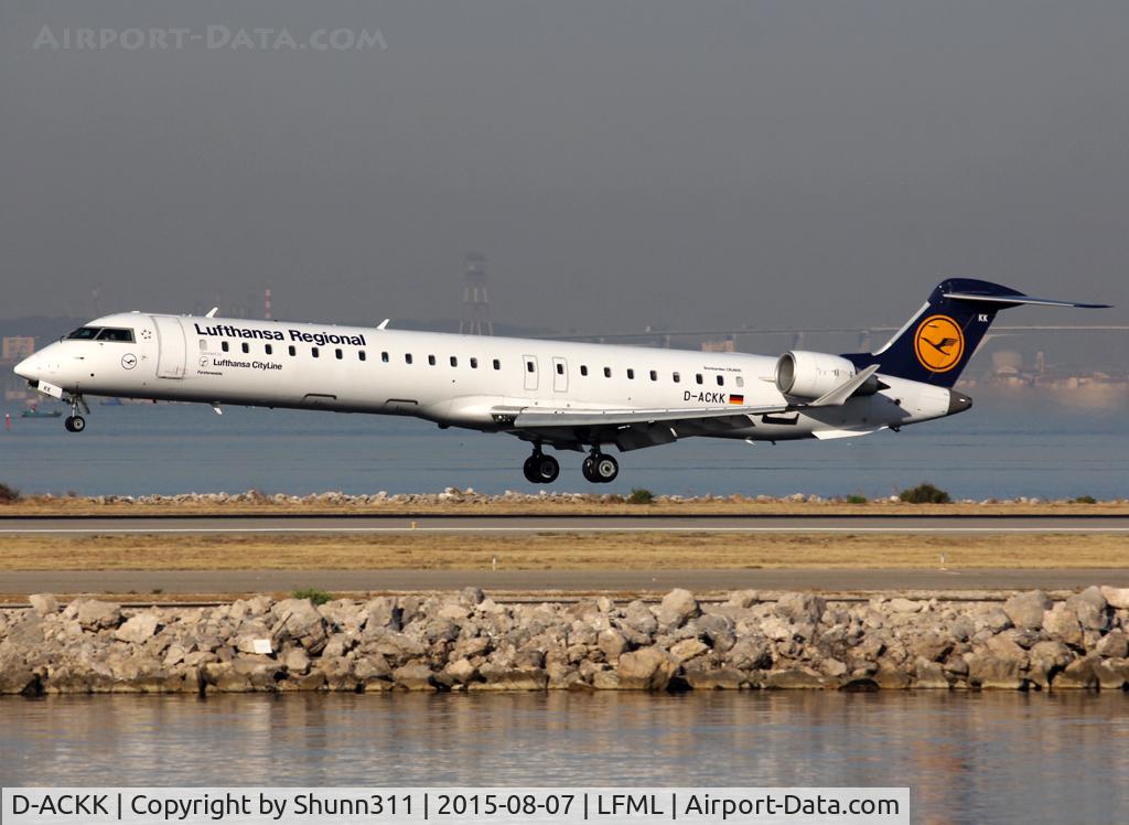D-ACKK, 2006 Bombardier CRJ-900LR (CL-600-2D24) C/N 15094, Landing rwy 13L