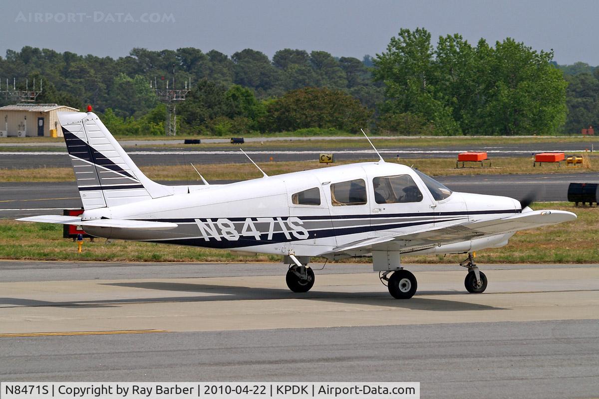 N8471S, 1981 Piper PA-28-161 Warrior II C/N 28-8216071, Piper PA-28-161 Warrior II [28-8216071] Atlanta-Dekalb Peachtree~N 22/04/2010