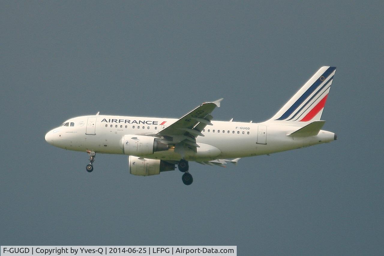 F-GUGD, 2003 Airbus A318-111 C/N 2081, Airbus A318-111, Short approach rwy 27R, Paris Charles De Gaulle Airport (LFPG-CDG)