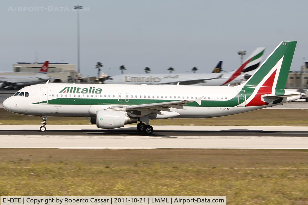 EI-DTE, 2009 Airbus A320-216 C/N 3885, Runway 31