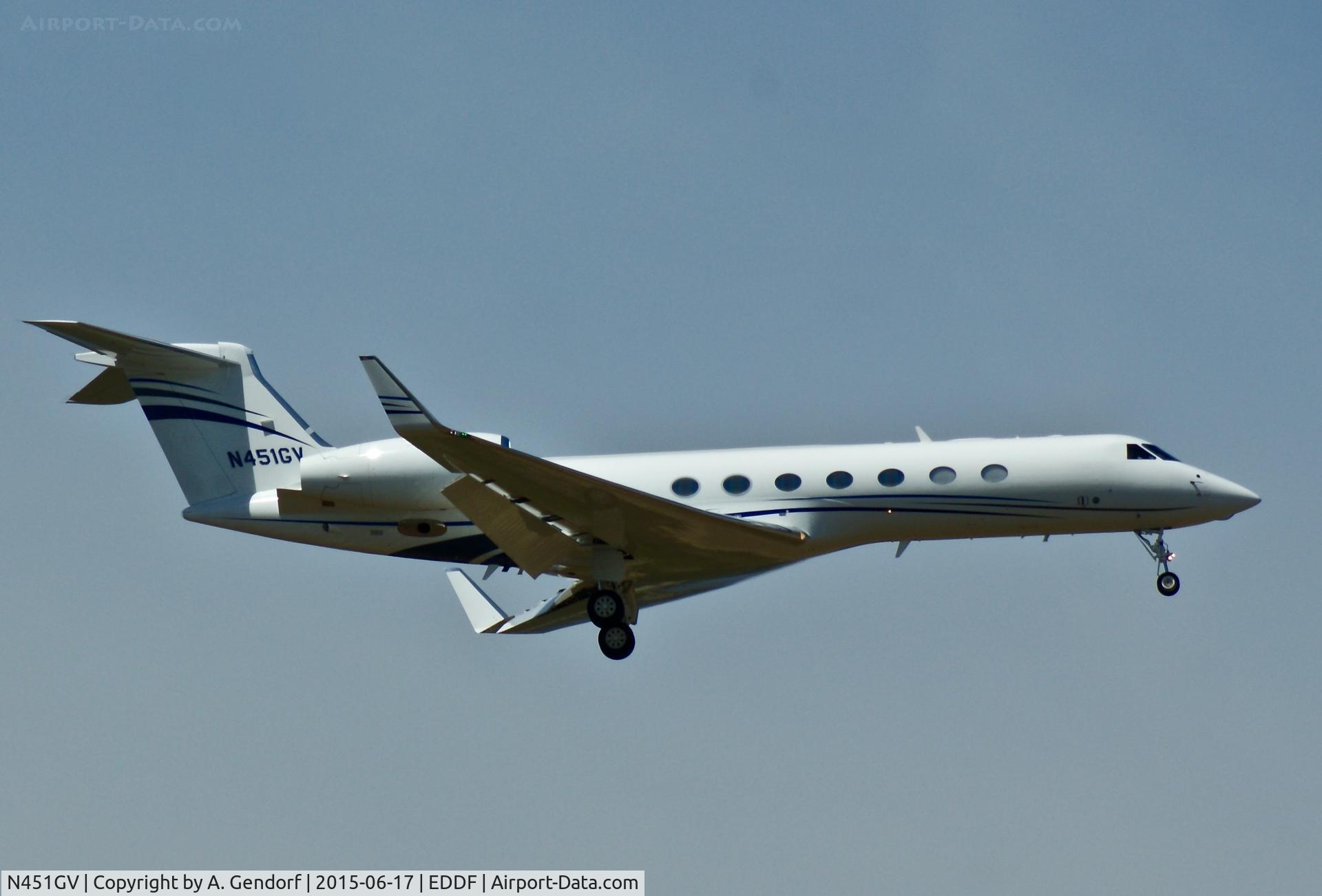 N451GV, 2013 Gulfstream Aerospace GV-SP (G550) C/N 5451, Private (untitled), seen here on short finals at Frankfurt Rhein/Main