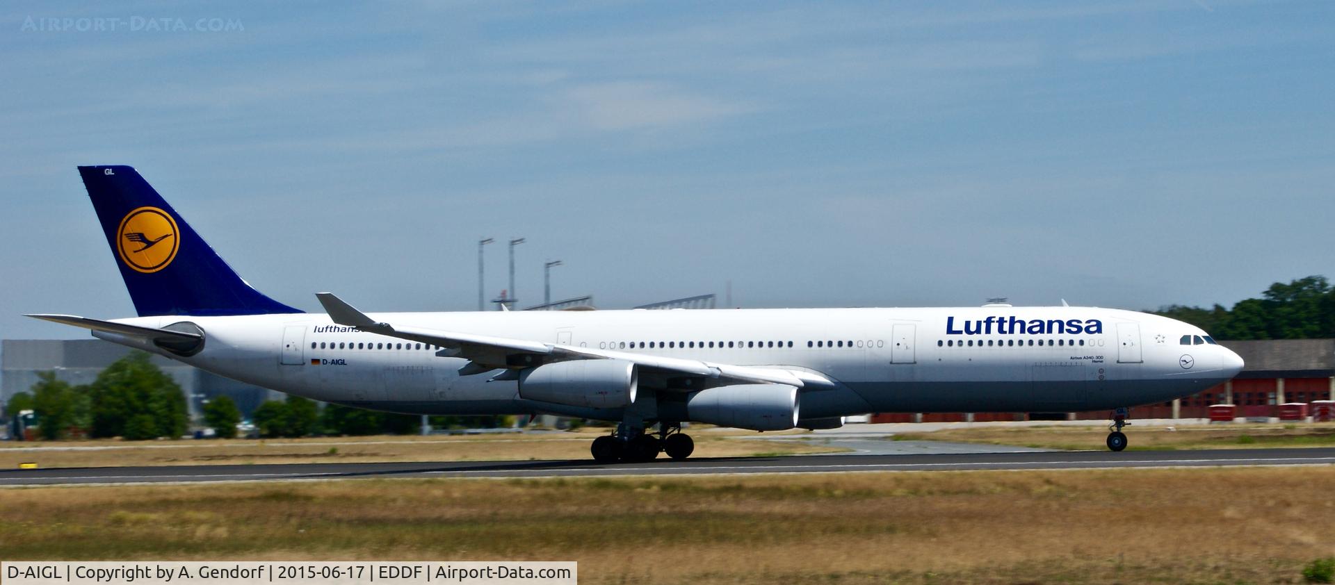 D-AIGL, 1996 Airbus A340-313 C/N 135, Lufthansa, here speeding up at Frankfurt Rhein/Main