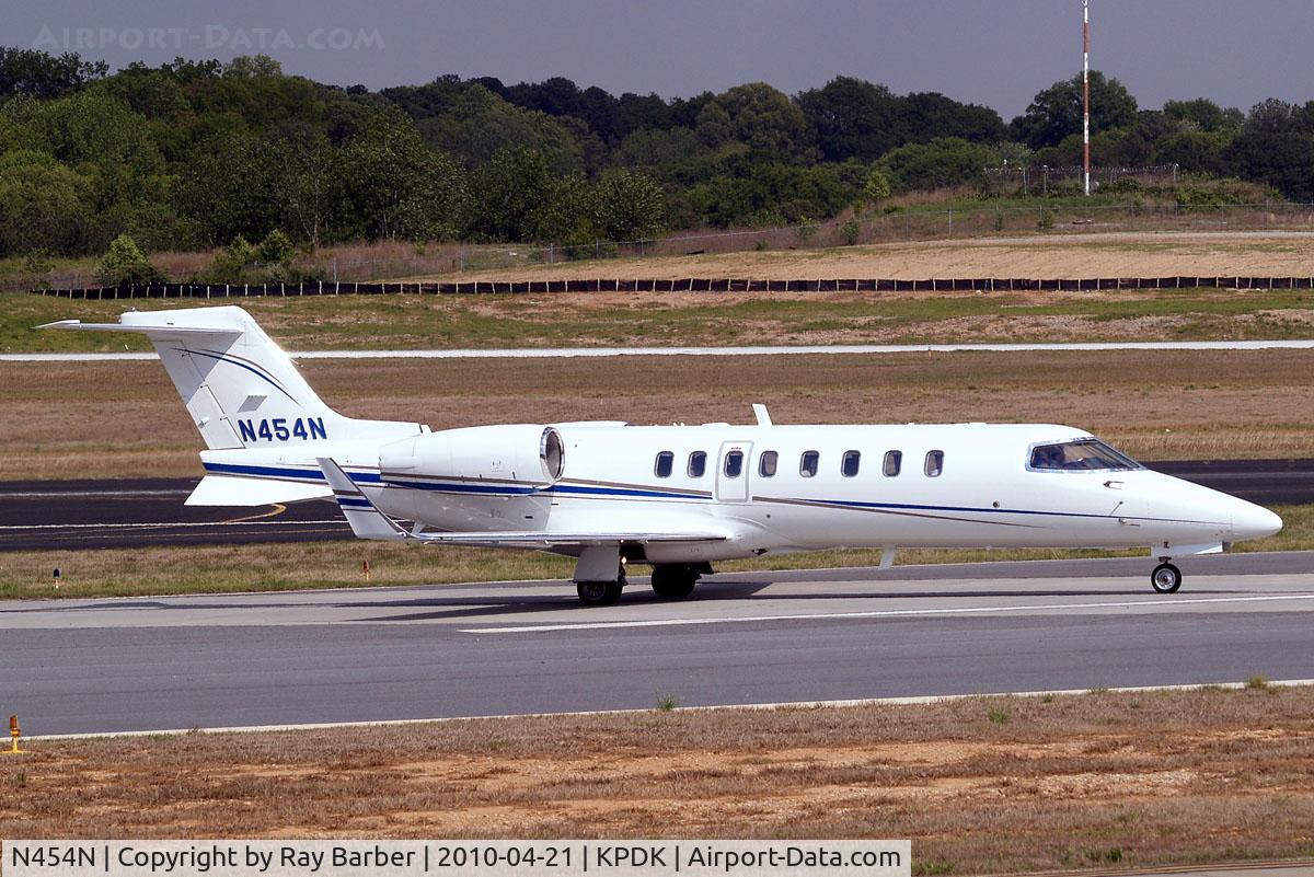 N454N, 2007 Learjet 45 C/N 339, N454N   Learjet 45 [45-339] Atlanta-Dekalb Peachtree~N 21/04/2010