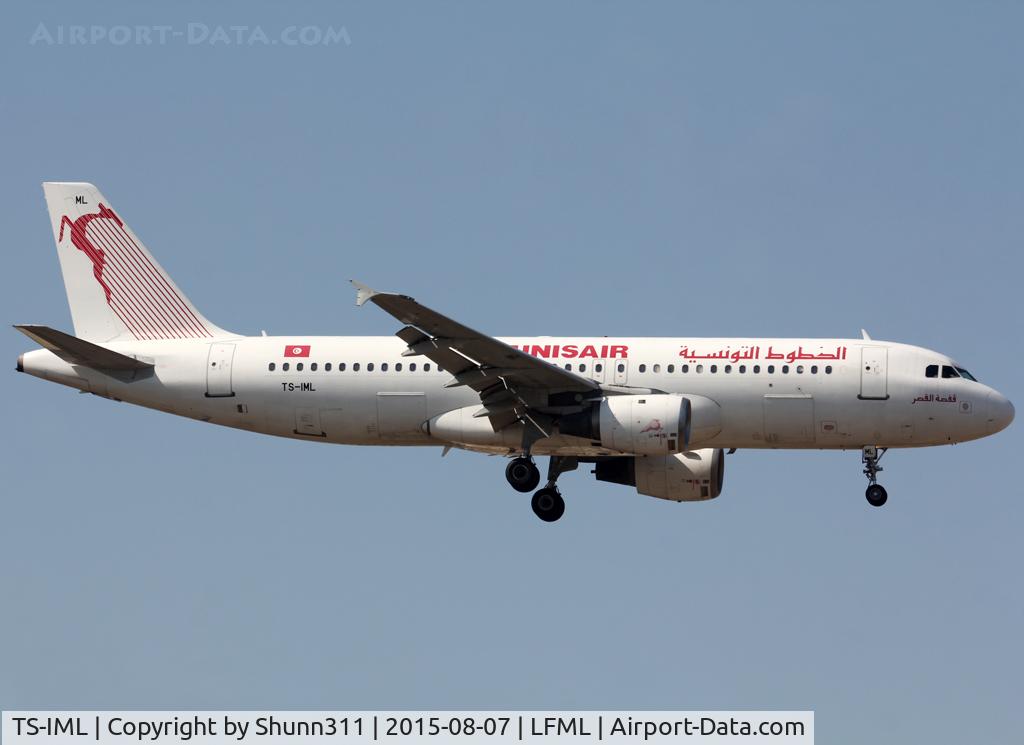 TS-IML, 1999 Airbus A320-211 C/N 0958, Landing rwy 31L