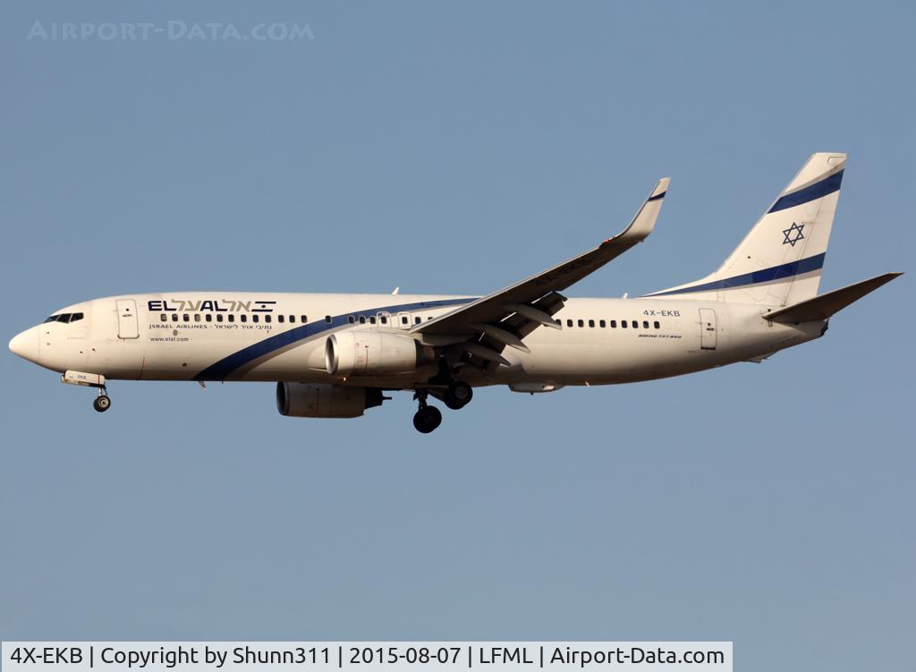 4X-EKB, 1999 Boeing 737-858 C/N 29958, Landing rwy 31R