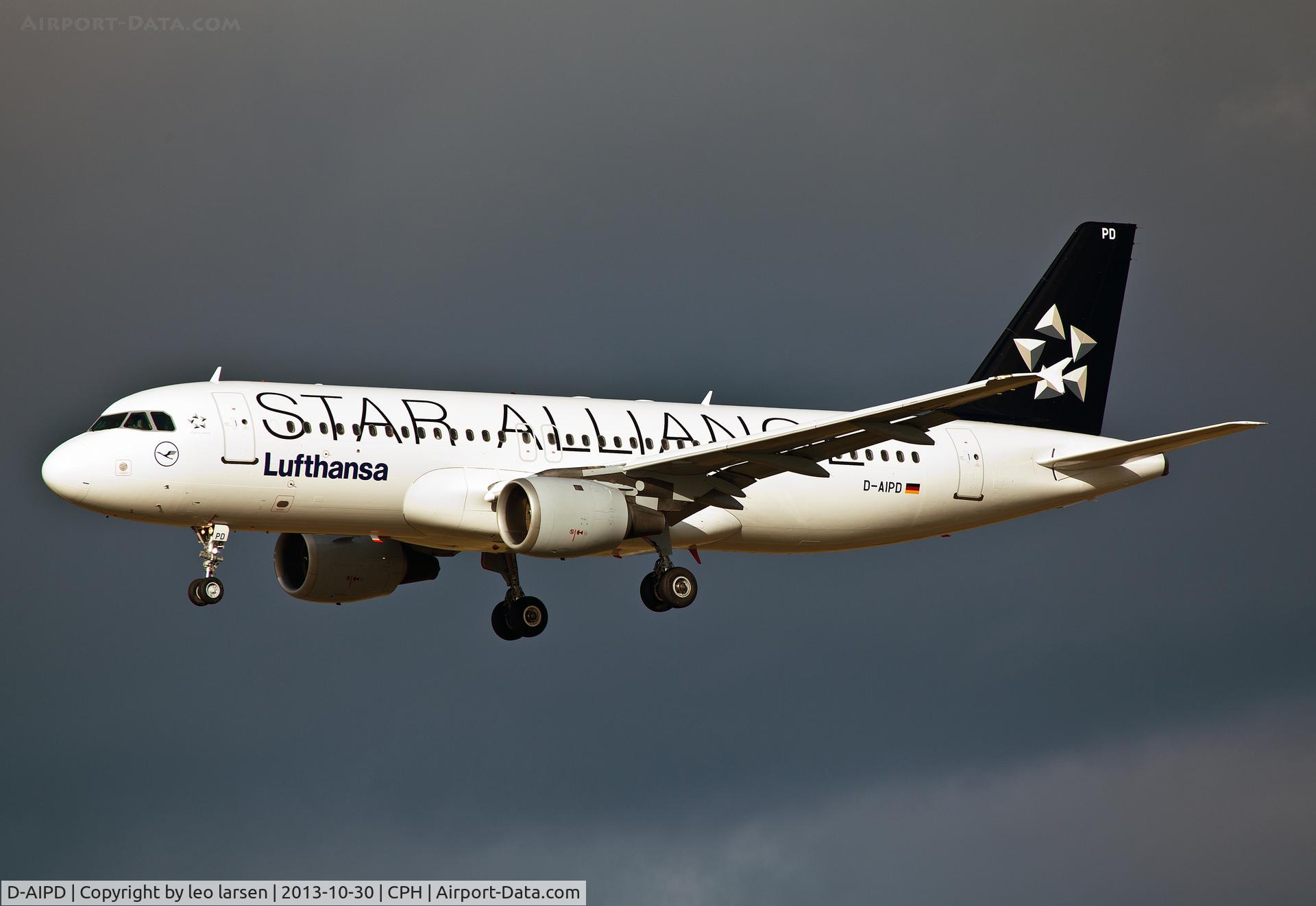 D-AIPD, 1989 Airbus A320-211 C/N 0072, Copenhagen 30.10.13