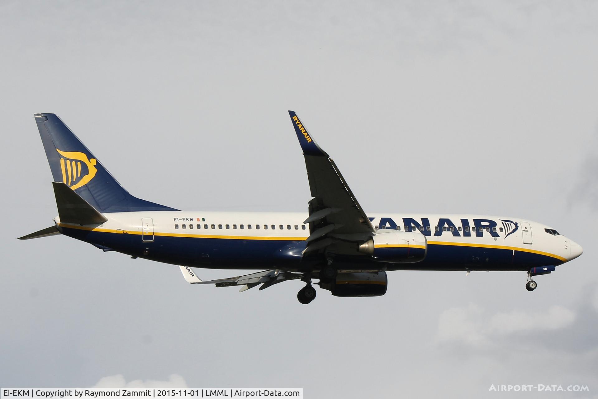 EI-EKM, 2010 Boeing 737-8AS C/N 38499, B737-800 EI-EKM Ryanair