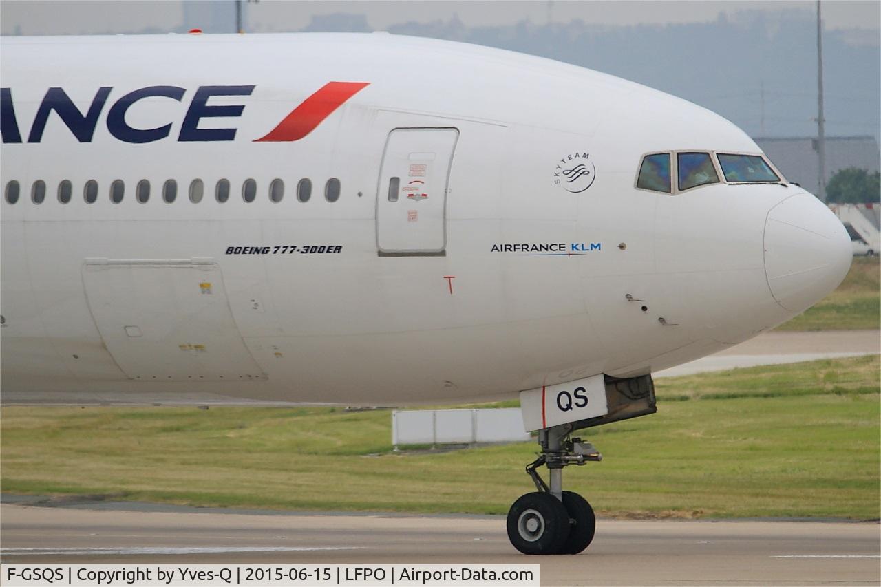 F-GSQS, 2007 Boeing 777-328/ER C/N 32962, Boeing 777-328 (ER), Holding point Rwy 08, Paris-Orly Airport (LFPO-ORY)